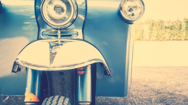 Headlight lamp in front of vintage car - Vintage Filter